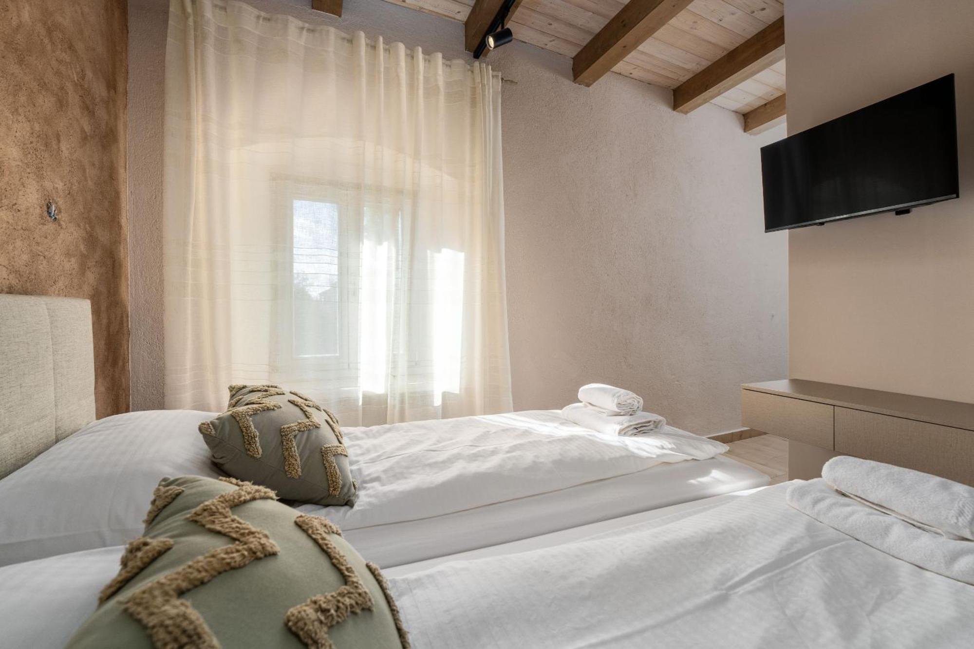 Della Croce Bed&Breakfast สเวตวินเชนัต ภายนอก รูปภาพ