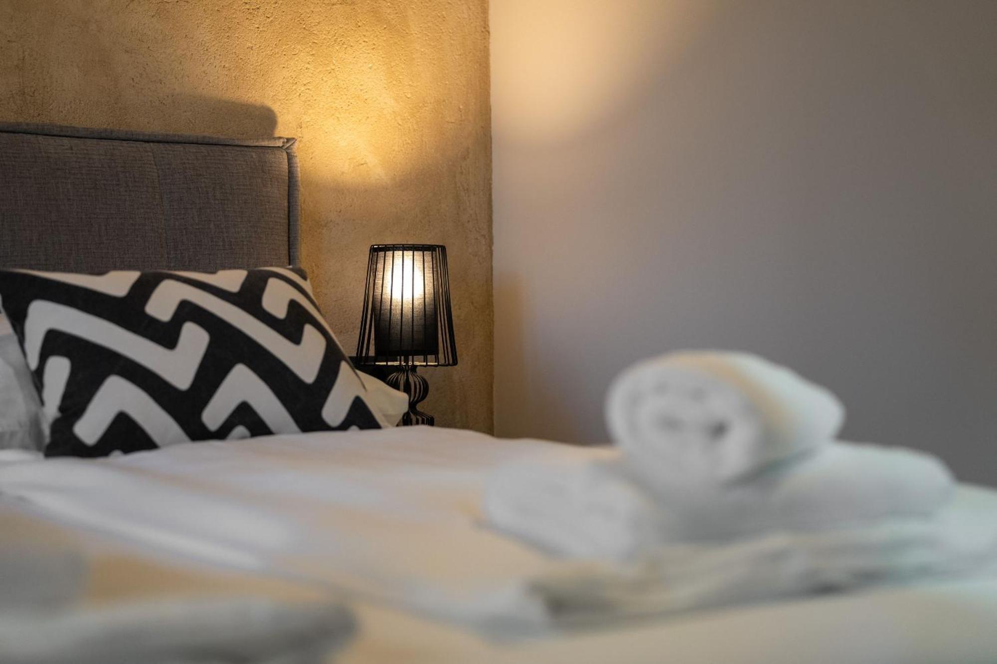Della Croce Bed&Breakfast สเวตวินเชนัต ภายนอก รูปภาพ